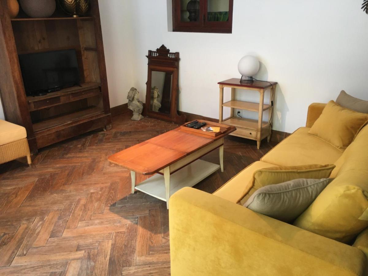 Charmant Appartement Sur Cour, Le Cerisier 巴涅尔德比戈尔 外观 照片