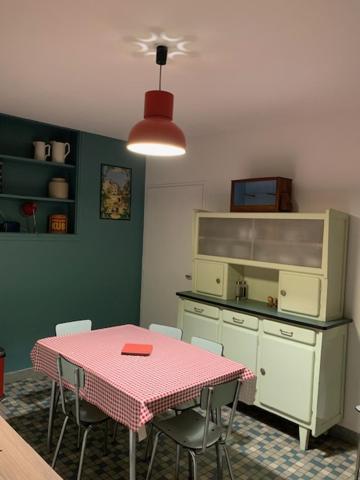 Charmant Appartement Sur Cour, Le Cerisier 巴涅尔德比戈尔 外观 照片